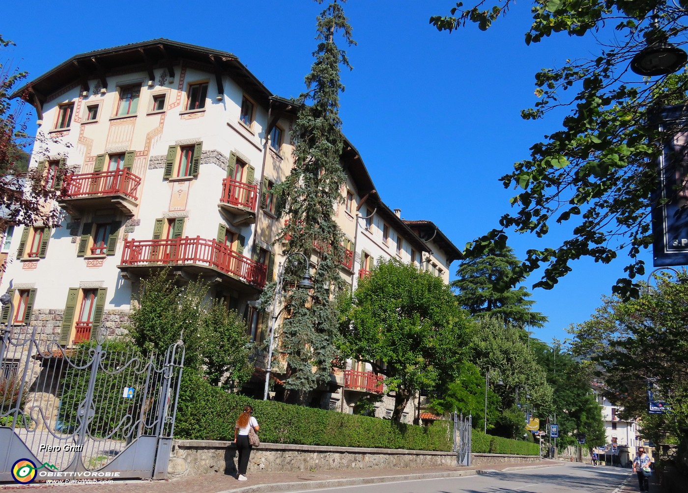 61 Istituto Clinico Quarenghi.JPG